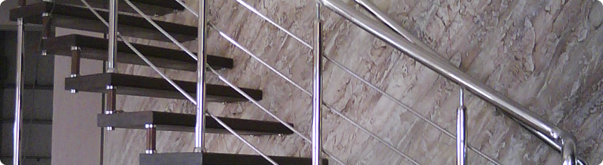 Эстетичные домашние лестницы из стекла и стали